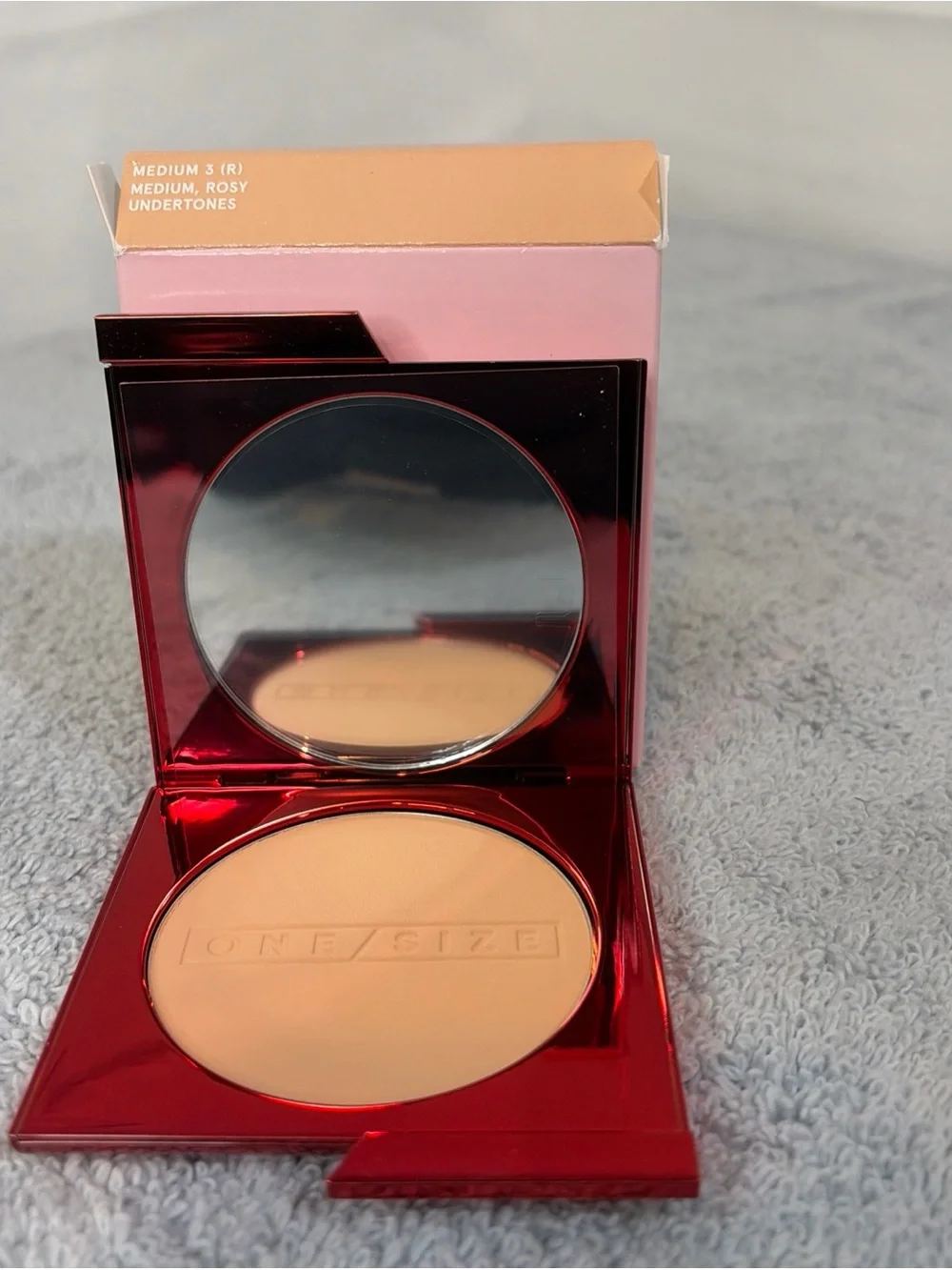 ONE/SIZE Turn up the Base Versatile foundation medium 3 (R) BNIB. Stk#EC0106